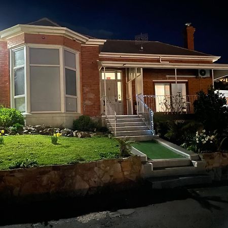Oakleigh House Hotel Burnie Exterior foto